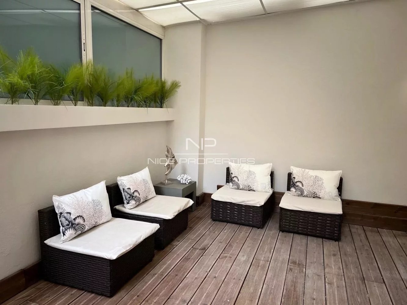 Property photo in Carre d'Or