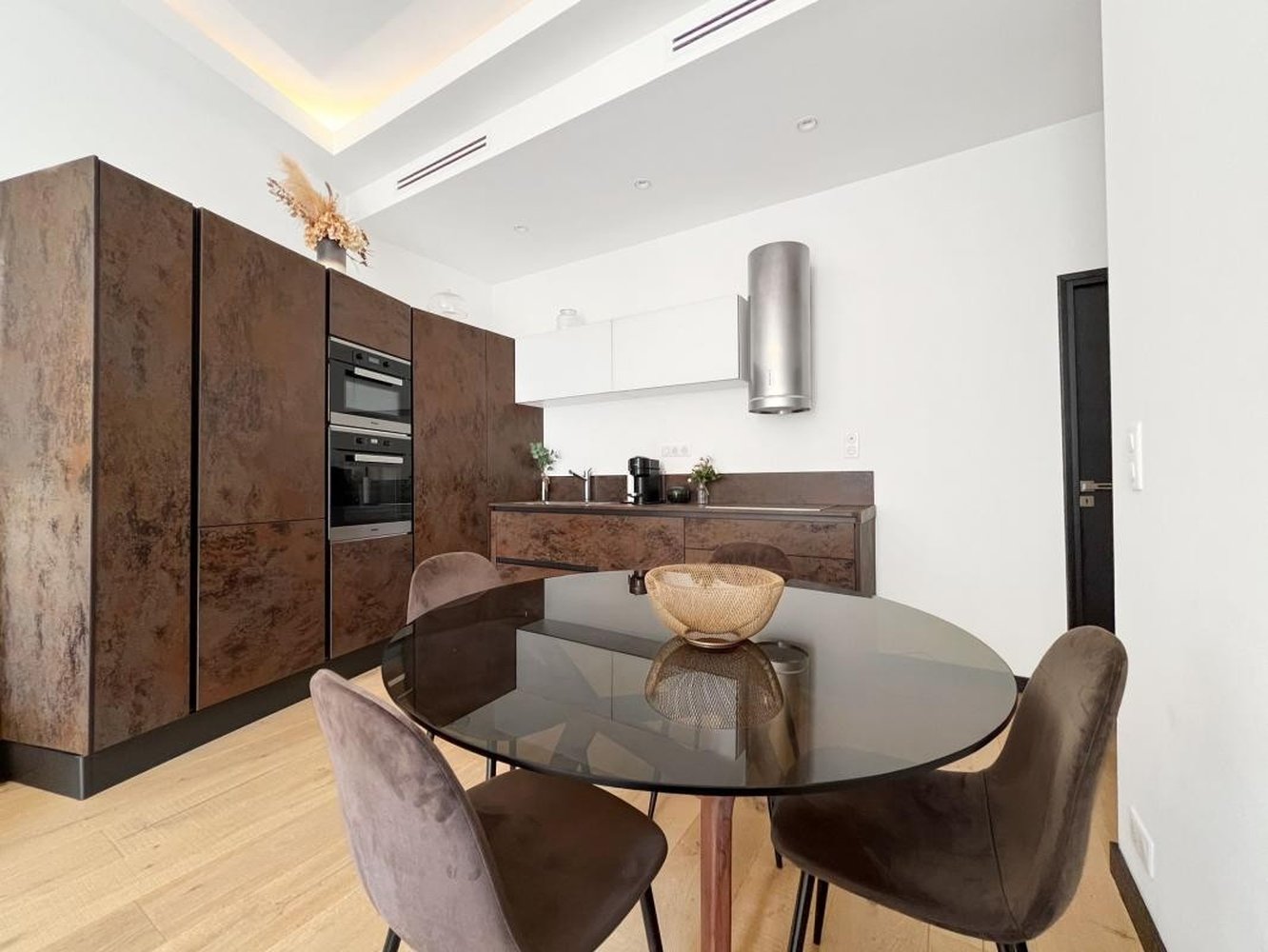 Property photo in Carre d'Or