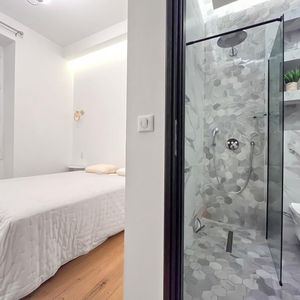 Property in Carre d'Or