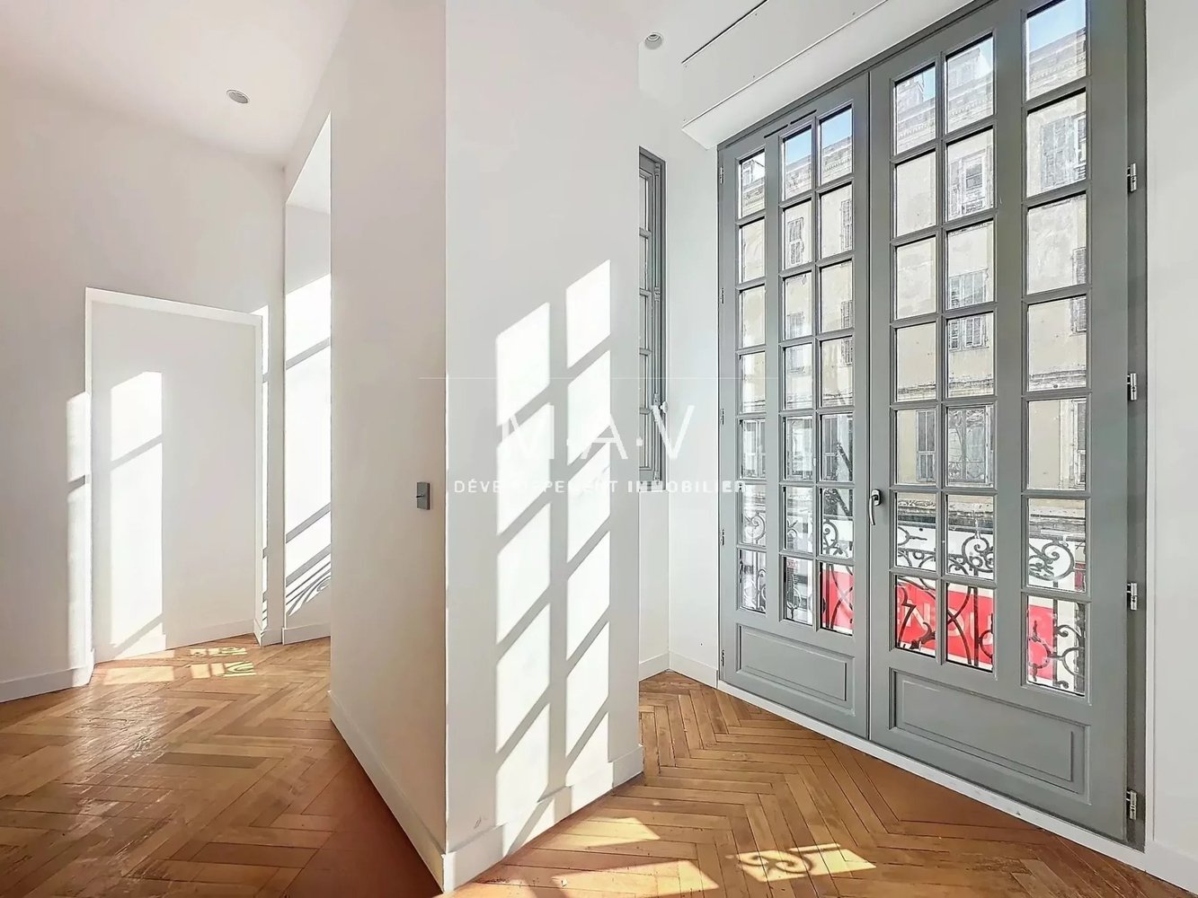 Property photo in Carre d'Or