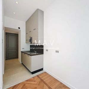 Property in Carre d'Or