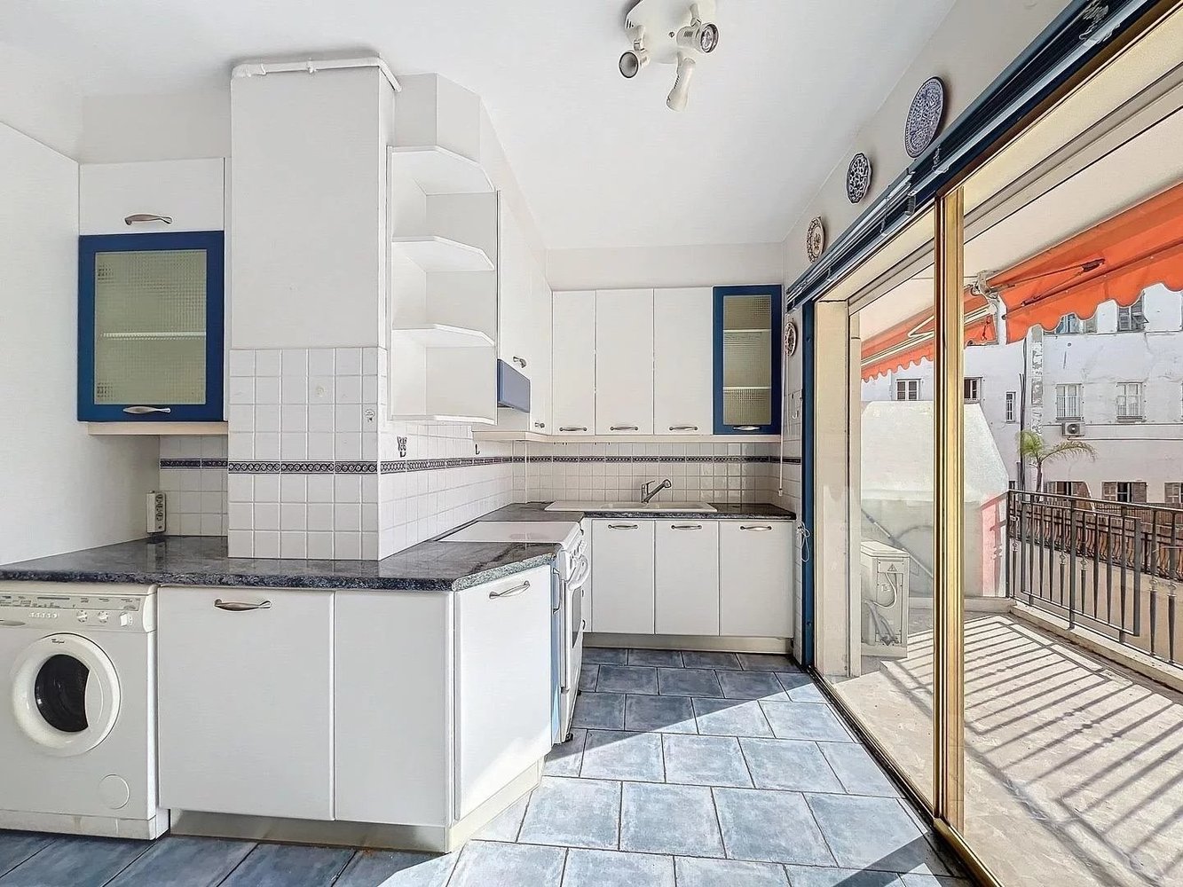 Property photo in Carre d'Or