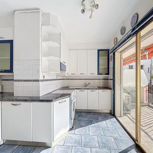 Property in Carre d'Or