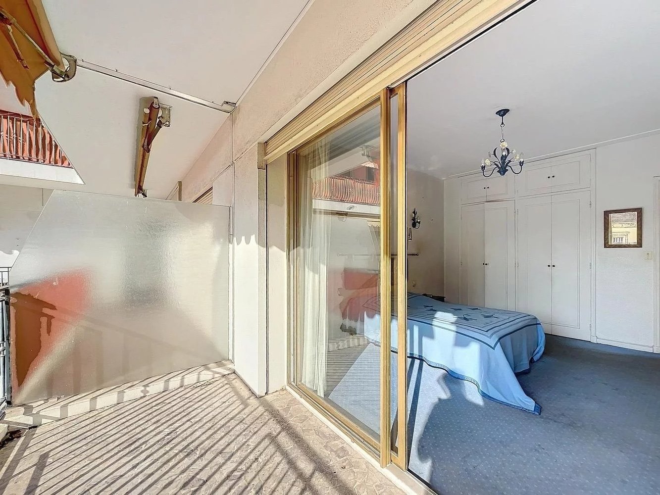 Property photo in Carre d'Or