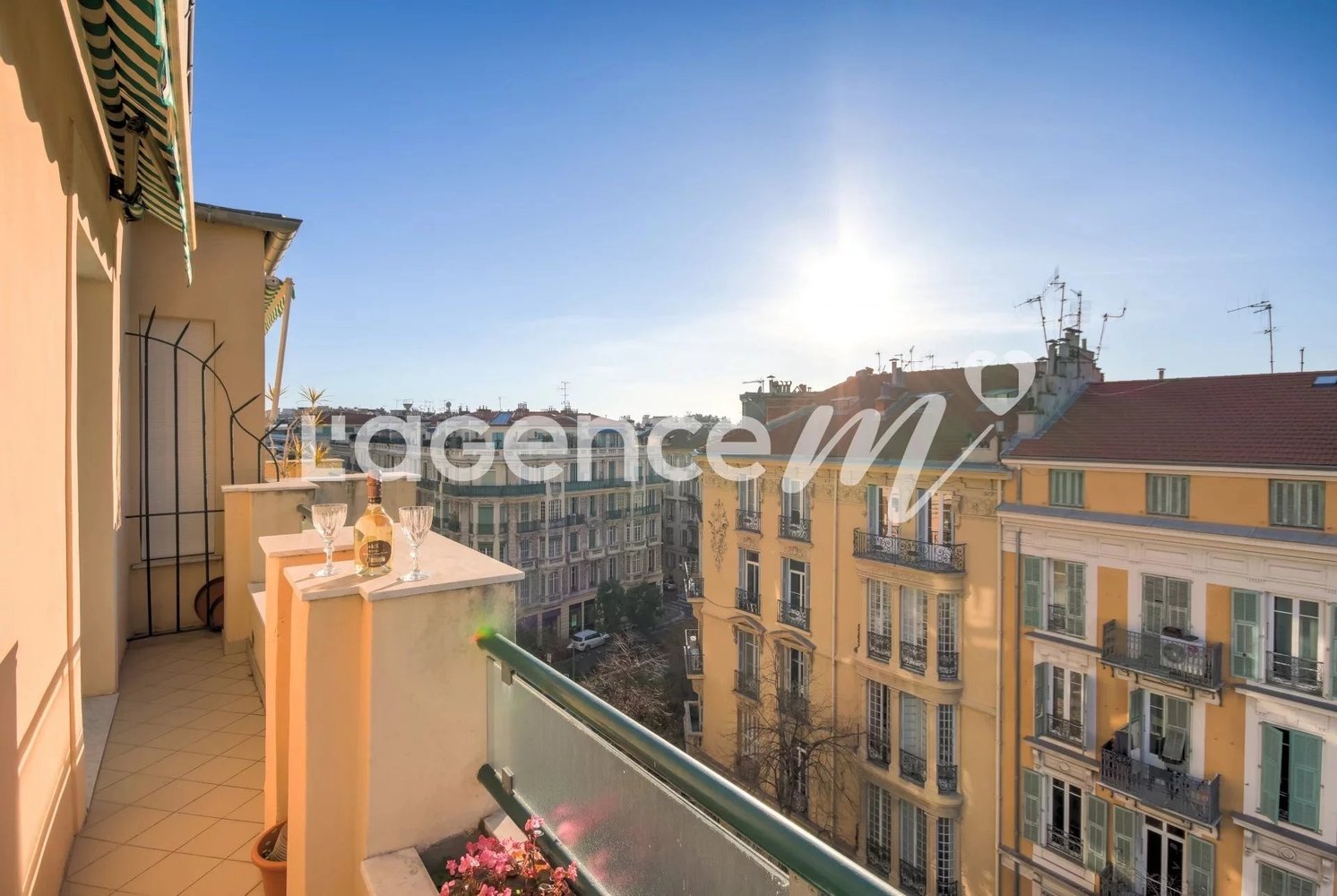 Property photo in Carre d'Or