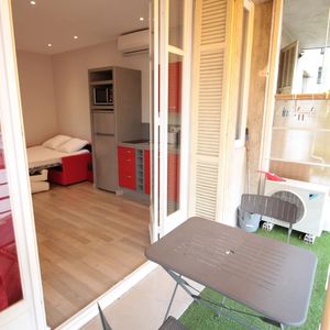 Property in Carre d'Or