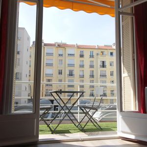 Property in Carre d'Or