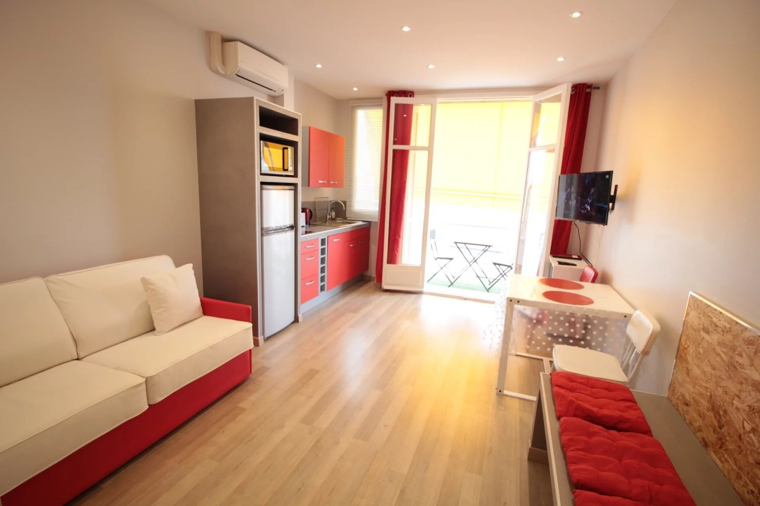 Property photo in Carre d'Or