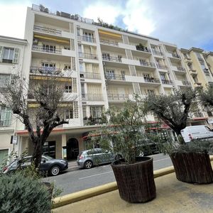 Property in Carre d'Or