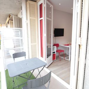 Property in Carre d'Or