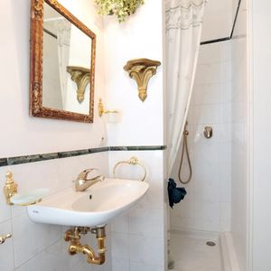 Property in Carre d'Or