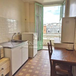 Property in Carre d'Or