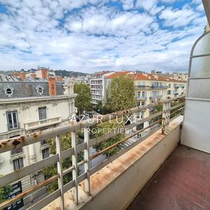 Property in Carre d'Or