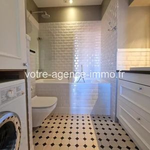 Property in Carre d'Or