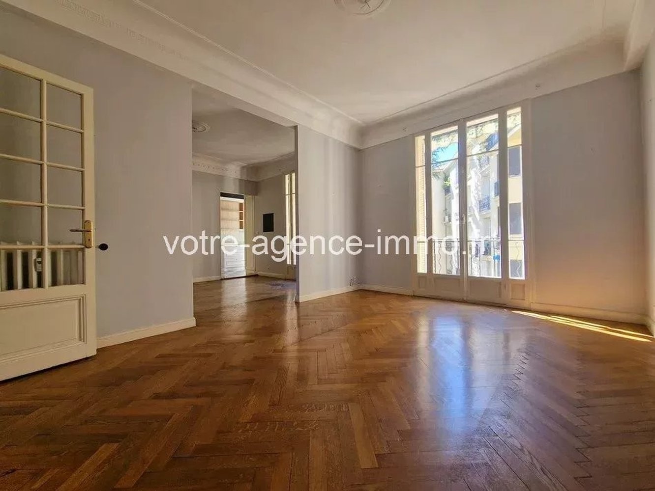 Property photo in Carre d'Or