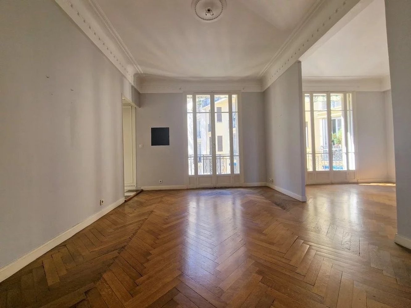 Property photo in Carre d'Or