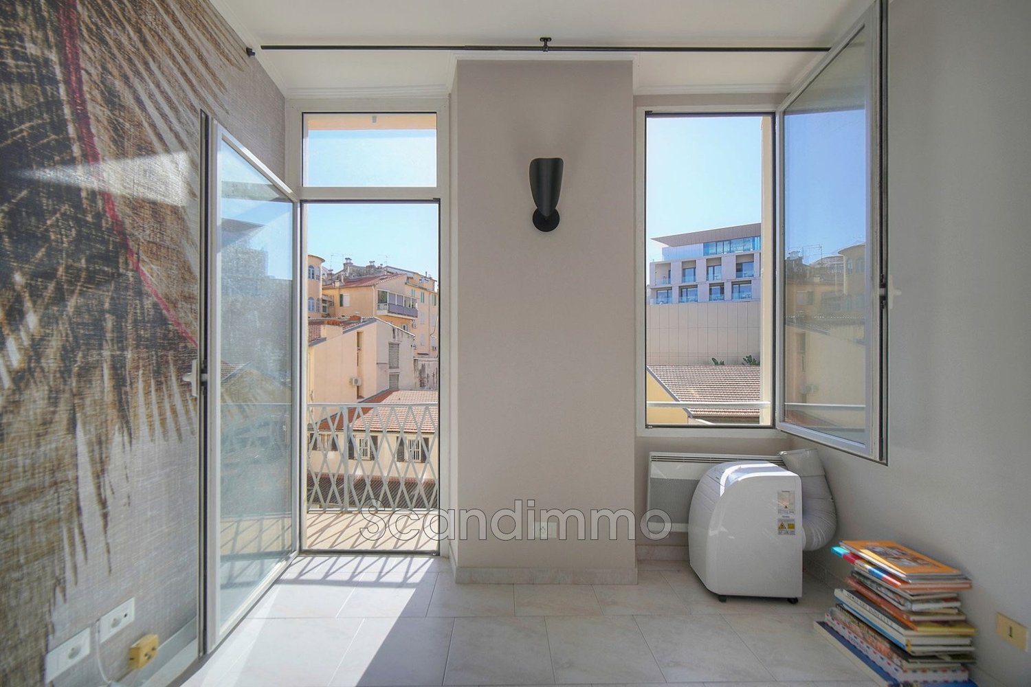 Property photo in Carre d'Or