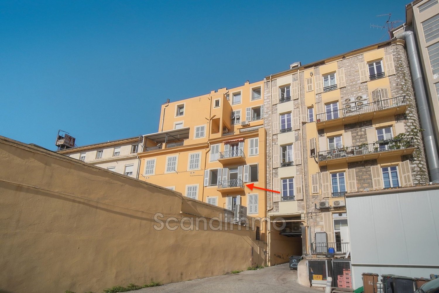 Property photo in Carre d'Or