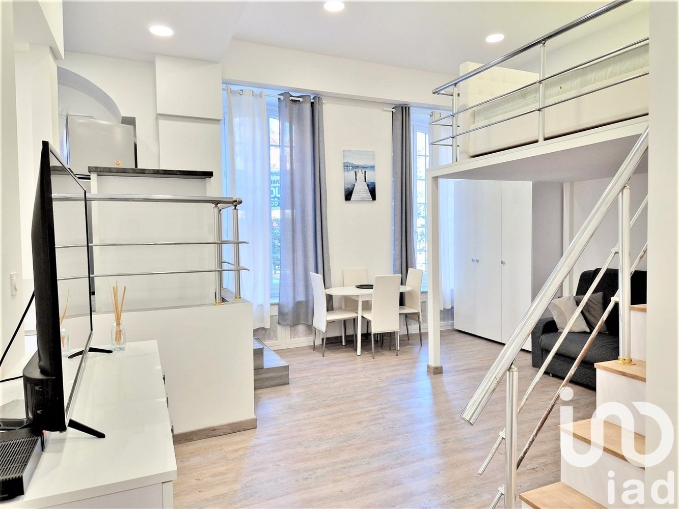 Property photo in Carre d'Or