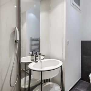 Property in Carre d'Or