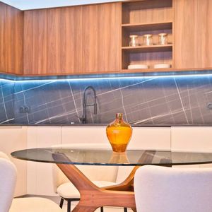 Property in Carre d'Or