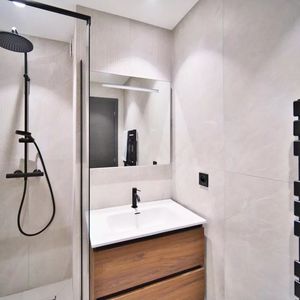 Property in Carre d'Or