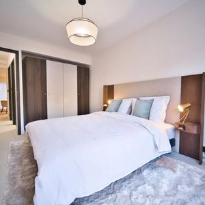 Property in Carre d'Or