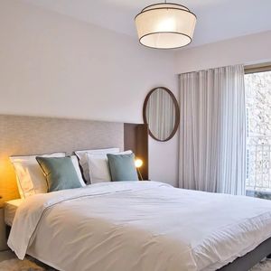 Property in Carre d'Or