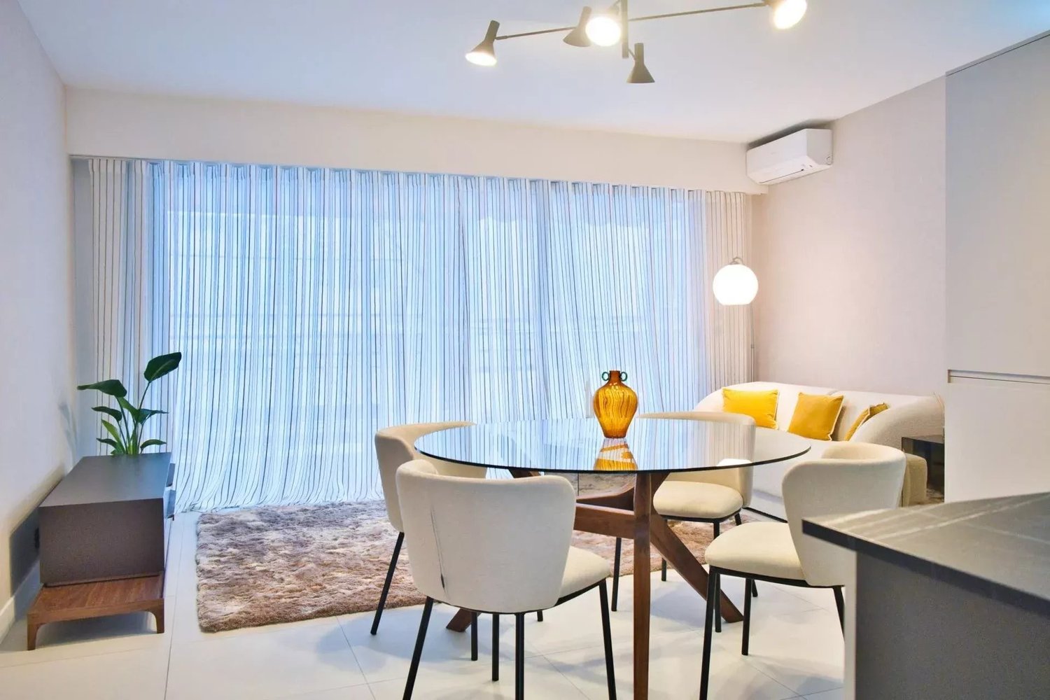 Property photo in Carre d'Or