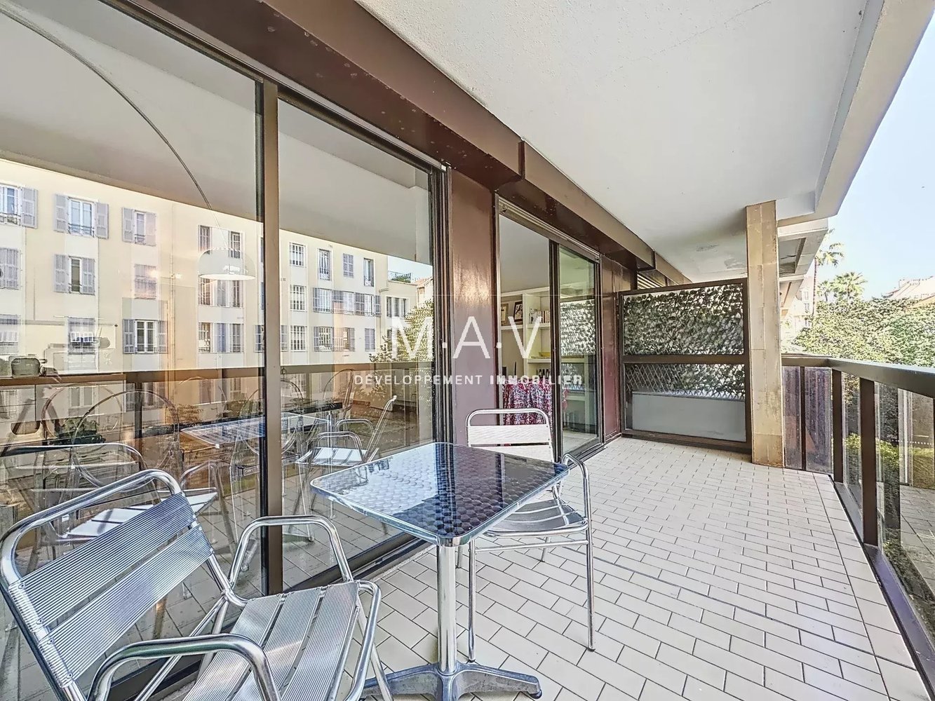 Property photo in Carre d'Or