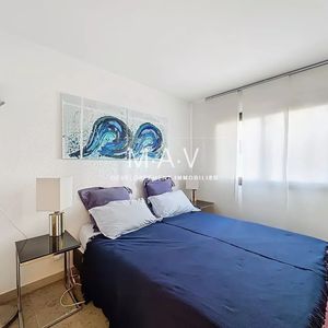 Property in Carre d'Or