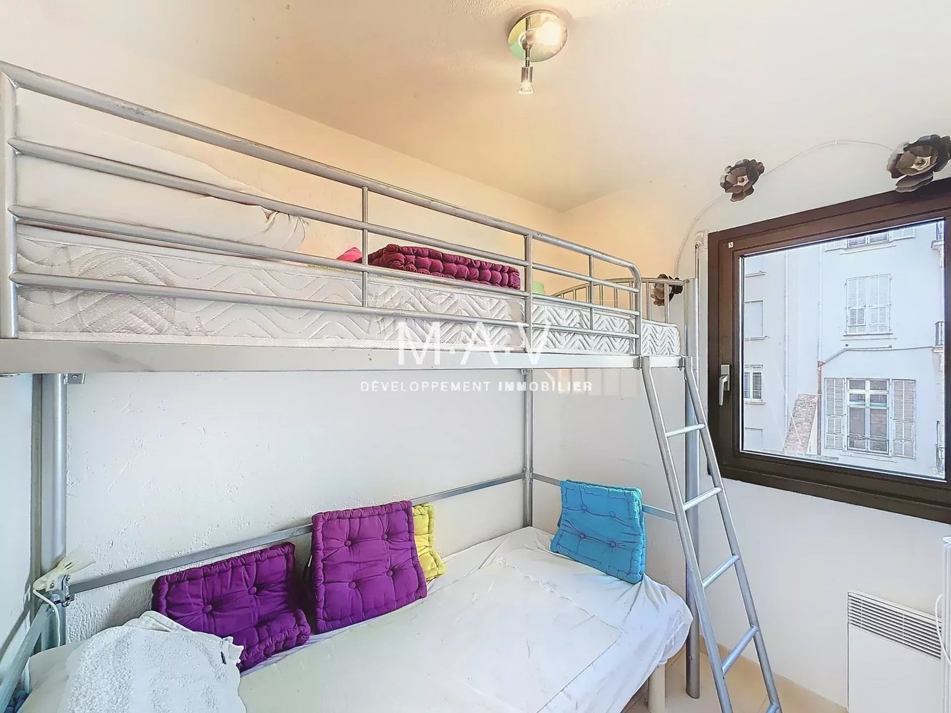 Property photo in Carre d'Or