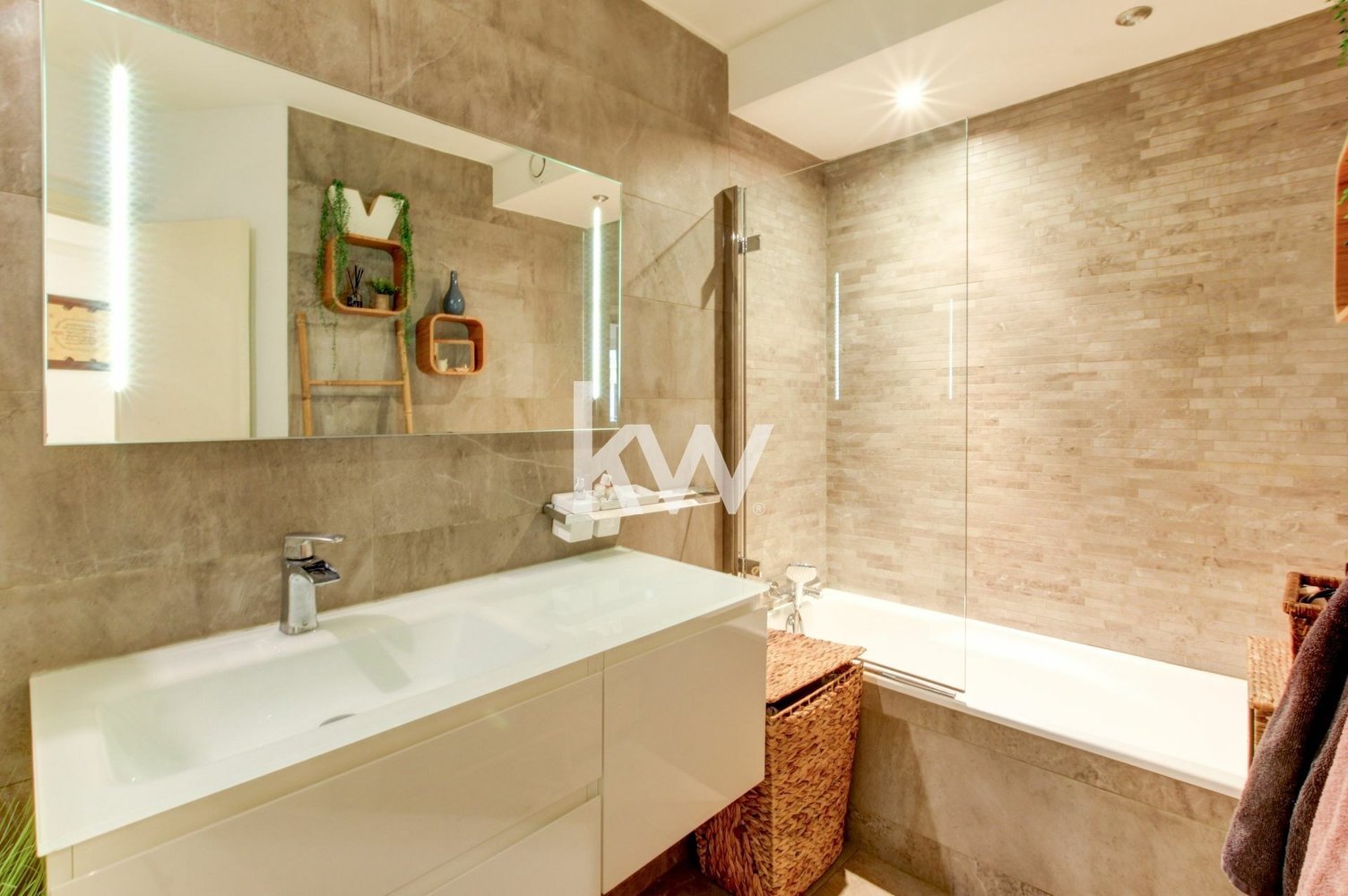 Property photo in Musicians Quarter