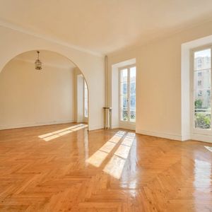 Property in Musicians Quarter