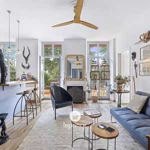 Property in Old Town