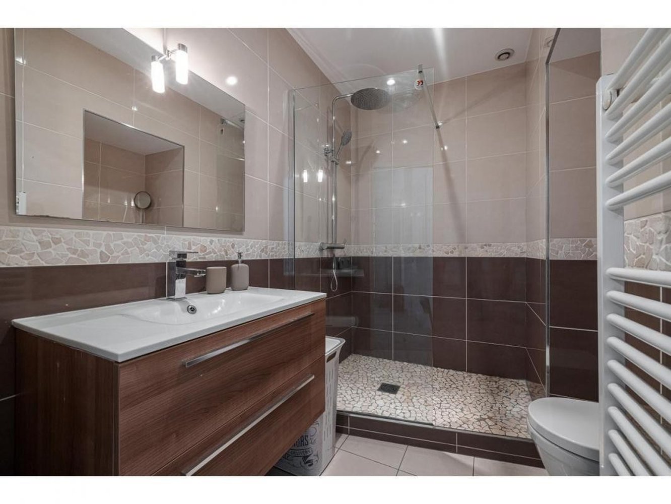 Property photo in Port