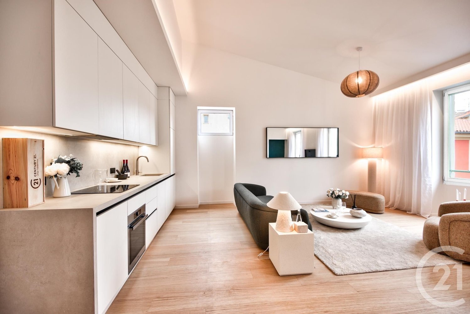 Property photo in Port