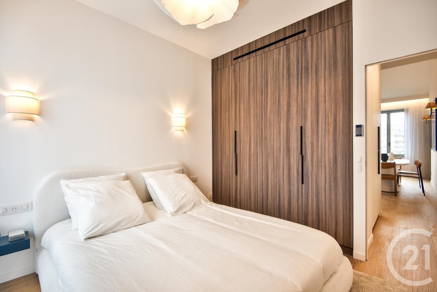 Property photo in Port