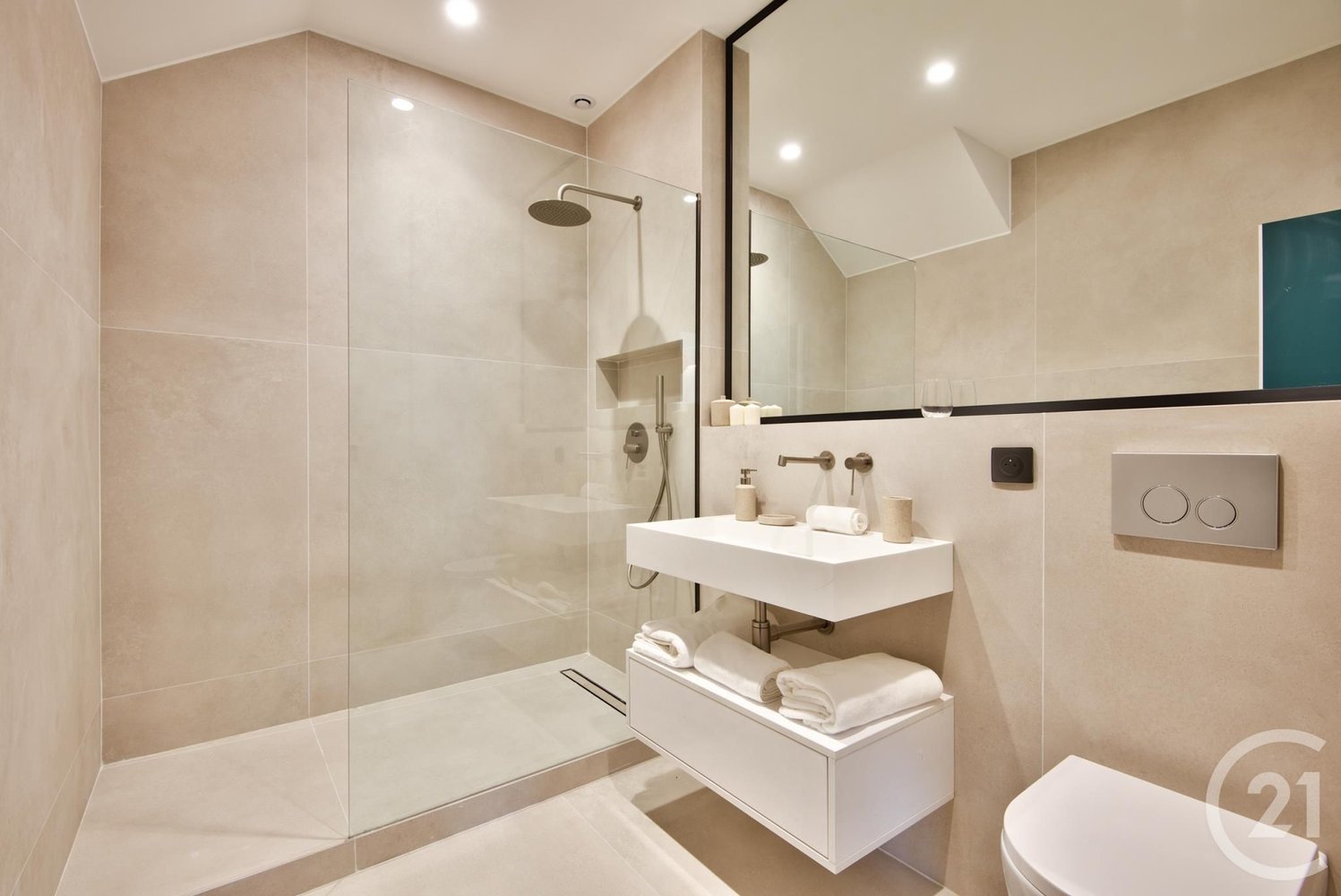 Property photo in Port