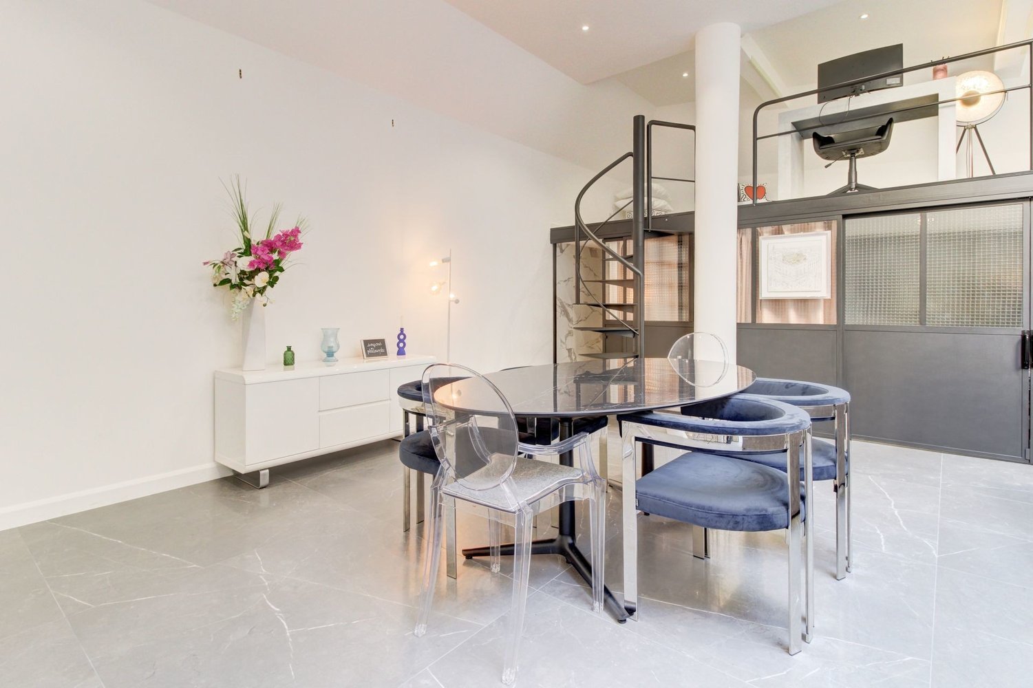 Property photo in Carre d'Argent