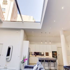 Property in Carre d'Argent