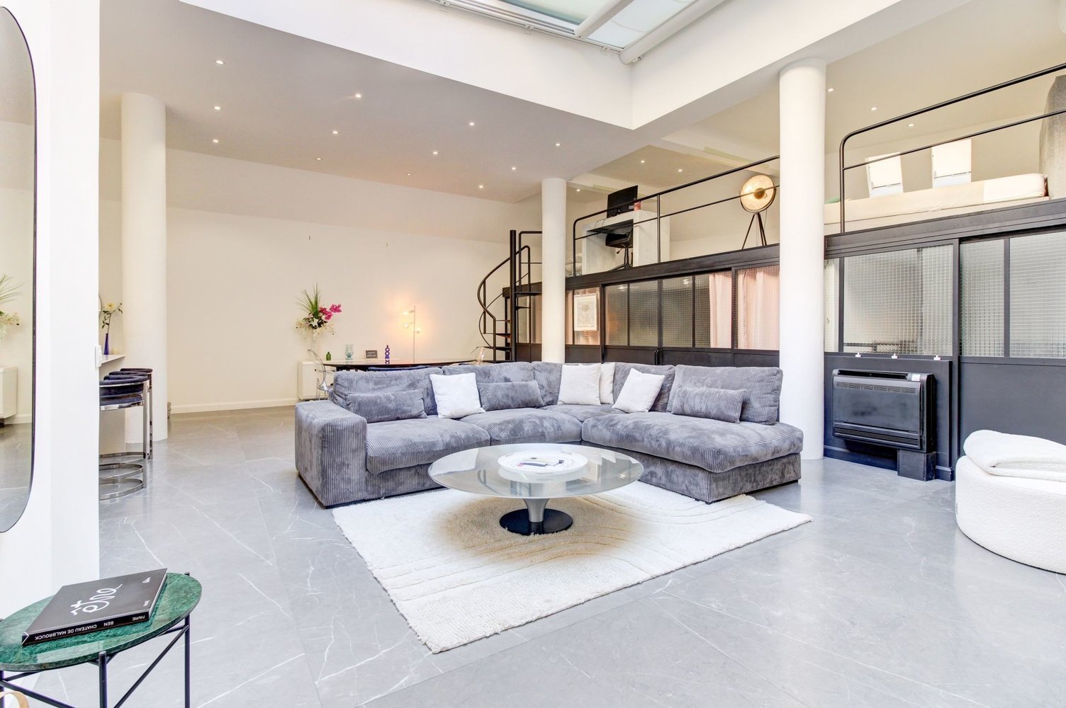 Property photo in Carre d'Argent