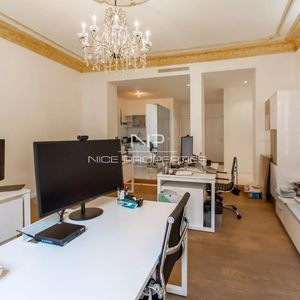 Property in Carre d'Argent