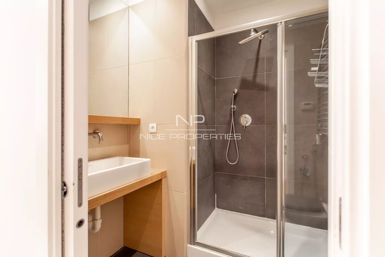 Property photo in Carre d'Argent