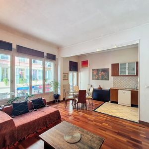 Property in Carre d'Argent