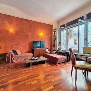 Property in Carre d'Argent