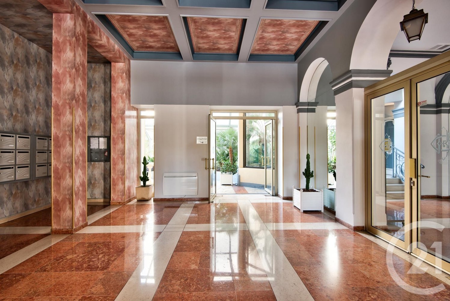 Property photo in Carre d'Argent