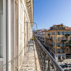 Property in Carre d'Argent