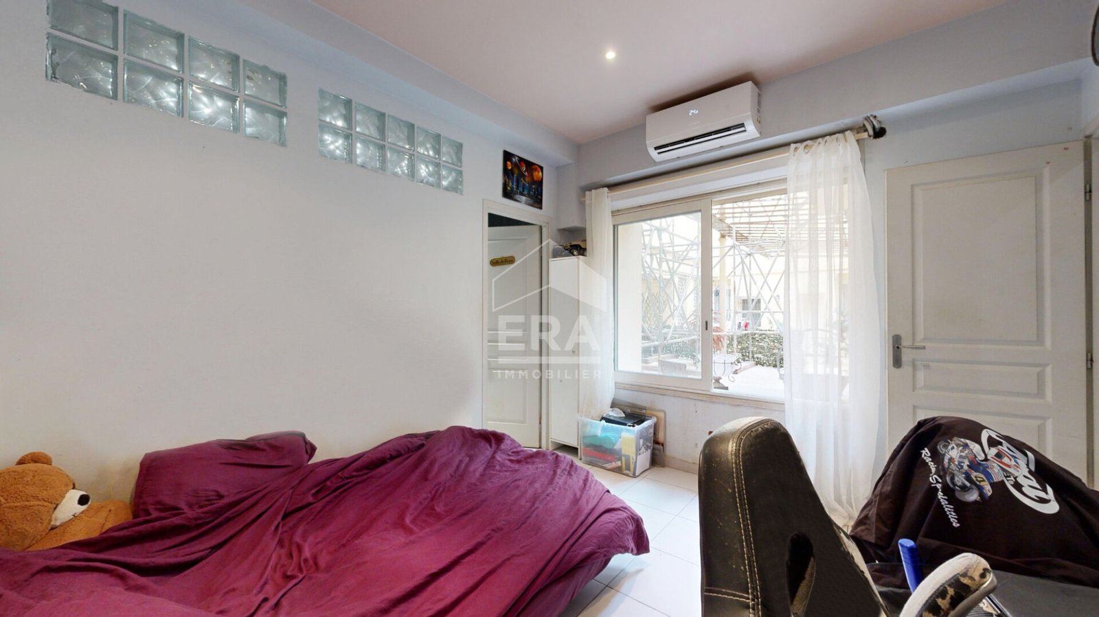Property photo in Carre d'Argent