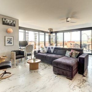 Property in Carre d'Argent